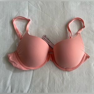 Victoria’s Secret Coral Bra